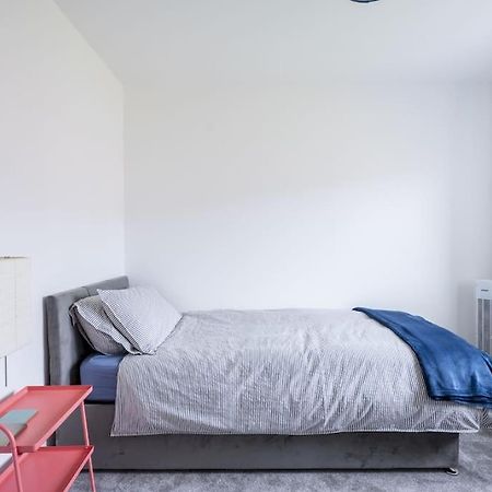 Cosy 3 Bed Near Beaches, Cardiff & Brecon Beacons Coity Kültér fotó