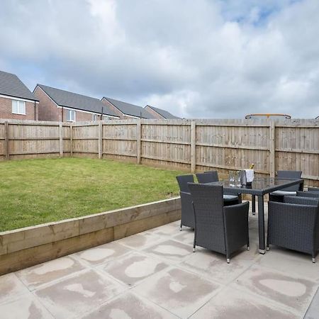 Cosy 3 Bed Near Beaches, Cardiff & Brecon Beacons Coity Kültér fotó